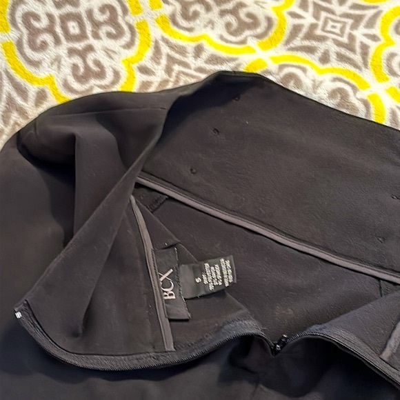 BCX black pencil skirt with button details and zipper - size 5 - Picture 8 of 11